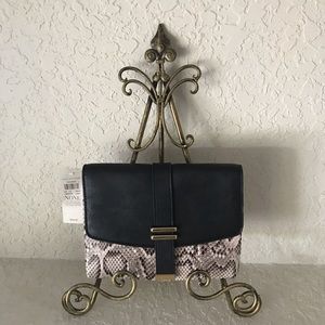 Ann Taylor Stylish Snakeskin Print Clutch NWT
